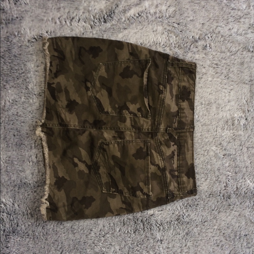 Camo print skirt